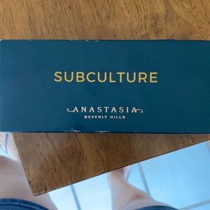 Subculture Anastasia Beverly Hills